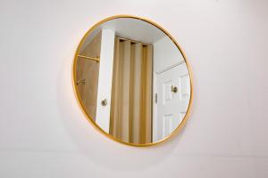 Cozy Private Studio in Granada Hills Near CSUN, Universal