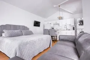 Cozy Private Studio in Granada Hills Near CSUN, Universal - غرانادا هيلز