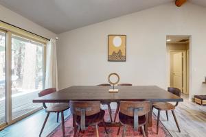 Paradise Among the Pines