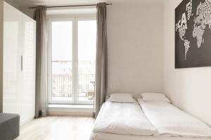 Apartamenty Wawa Centrum by Your Freedom