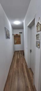 Home VIZA - 2