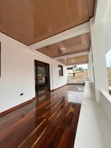 Casa vacional de playa Santorini - Salango