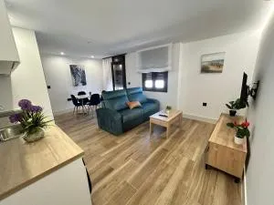 2C Apartamento Juan Robledo centro ciudad - Marmolejo