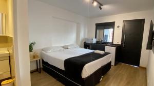 Studios e Quartos Privativos na Chácara Santo Antônio