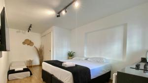 Studios e Quartos Privativos na Chácara Santo Antônio