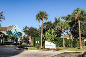 Runaway Beach Club Resort Condo Apt Disney 15103