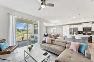 Modern Storey Lake Resort Disney Orlando 3141-103