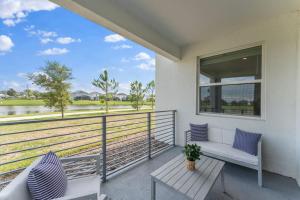 Modern Storey Lake Resort Disney Orlando 3141-103