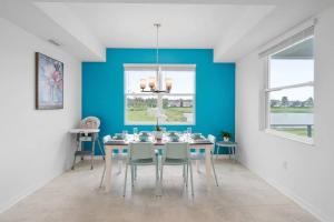 Modern Storey Lake Resort Disney Orlando 3191-106