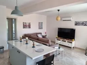 Monastiraki Serene City Escape - Paphos