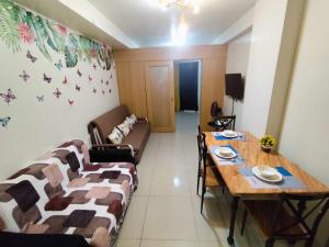 Staycation In front of Mall of Asia Triple M