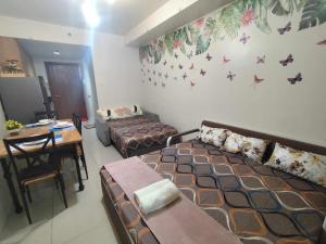 Staycation In front of Mall of Asia Triple M