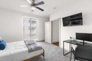 Urban Stylish One Bedroom Unit