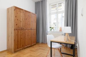 1-bedroom Apartment - Radziwiłłowska 14 Street