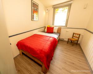 FEWO am Schwanseebad mit Garten - Ruhig, Familienfreundlich und Zentrumsnah