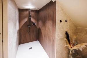 Appartements Eden Room - Luxe, Balneo & Sauna : photos des chambres