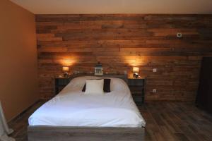 Maisons de vacances Magnifique corp de ferme renove : photos des chambres