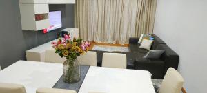 ADALBERTO NASCIMENTO LUXURY APARTA-HOSTEL At COLINAS DO CRUZEIRO