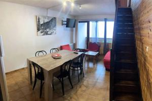 Résidence Gentianes - Duplex 1 chambre sur les pistes départ télésiège des escondus MAE-9721