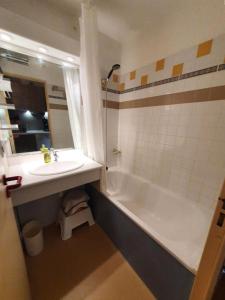 Résidence Eyssina - Appartement 100m des pistes à Vars de 6 couchages MAE-9941
