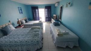 Fishermans Inn Hotel on the Luminous Lagoon