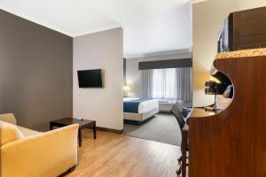 Best Western Plus Olathe Hotel