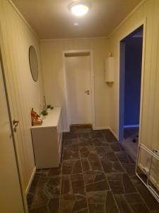 Leiligheten på tomasjordnesvegen