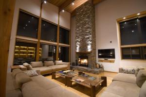 Chalet Tacito Niseko Luxury Stay