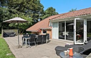 Gorgeous Home In Oksbøl With Sauna