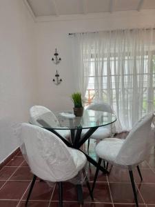 Luz de Luna Emotions