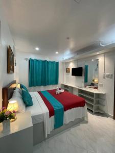 Moonlight Breeze Boracay