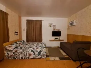 Studio-type Home in Trece Martires near Tagaytay - Bukal