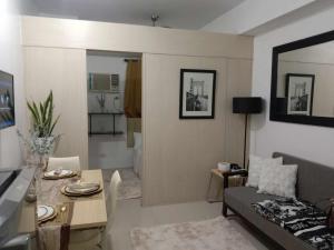 Grass Residences by Reese T3 625