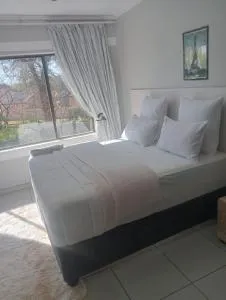 Rz guest house - Mahikeng