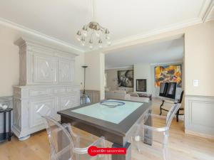 Grande Maison 5 chambres avec Piscine à Lagord, Cap. 10 Pers - FR-1-535-60