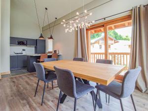 Chalet 3* à Valmorel - 6 pers. - Pied de pistes, parking, wifi, prestations hôtelières - FR-1-356-464