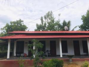 Lake View - Gayan Rest