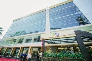 Hotel Bluebell - Ferokh