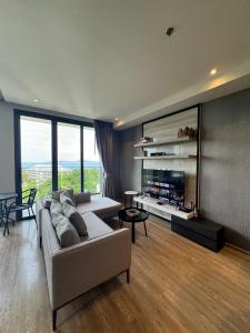 Amazing Large Studio with Sea view Near Beach