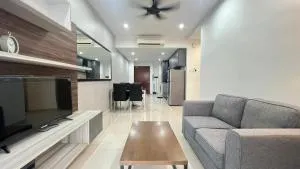 Encorp Marina - Kampong Tebing Runtoh