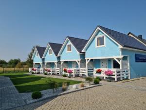 Błękitne Zamorze i Domki Premium Niechorze