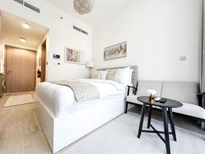 EasyGo - Unbeatable Deals on Urban Rentals in Riviera 16