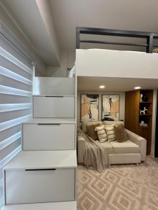 Studio unit loft bed st dominique