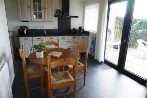 Kustverhuur, Huuske Groede, pittoresk huisje vlakbij zee