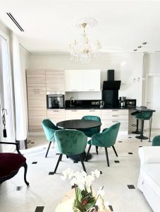 Appartements de Luxe Bord de Mer avec vue mer, terrasse et parking