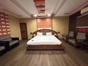 SwagStay Hotel Rahul Nagpur - Maunda