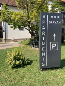 Apartman SONAS with free private parking