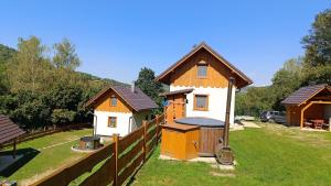 Dolná chata u Bratríkov