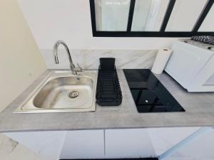 Appartements Studio spacieux Metro 14 Paris : photos des chambres