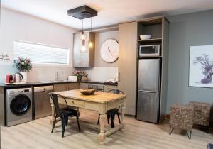 Avemore Vredehof No 3 full back up power